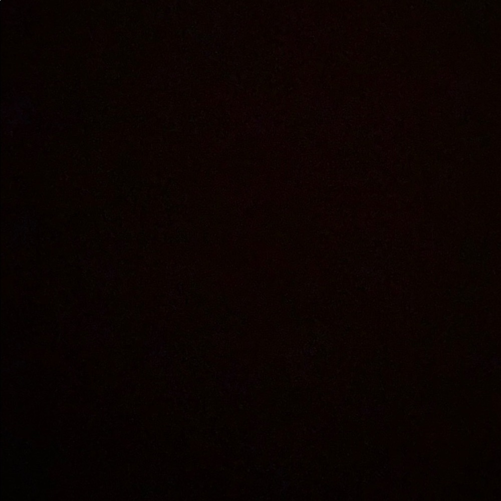 Meet your Posher, Symia